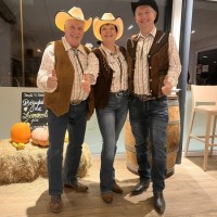 20251128_225604460_iOS